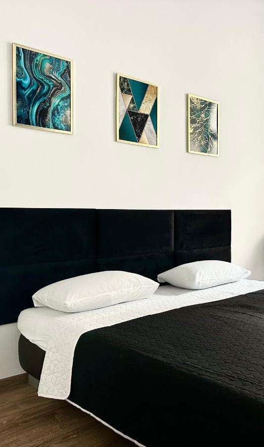 Charming Apartment In The City Center Warsaw Exterior photo