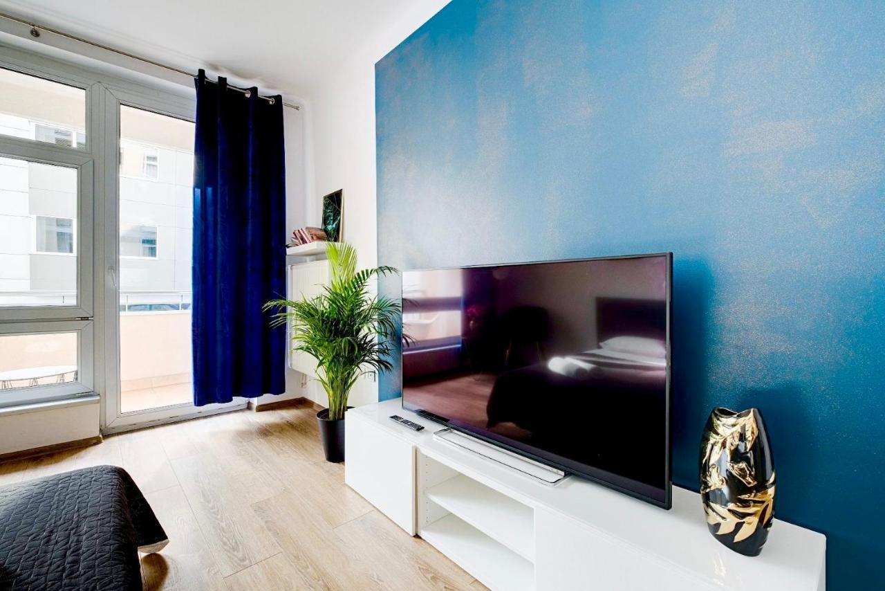 Charming Apartment In The City Center Warsaw Exterior photo