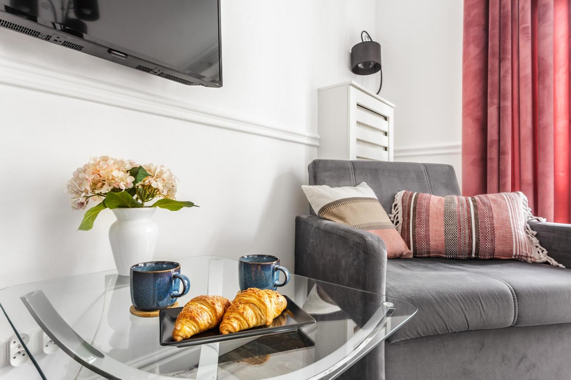 Charming Apartment In The City Center Warsaw Exterior photo